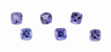 Lot 6 lose Tansanite, zus. ca. 4.29 ct, Kissenschliff