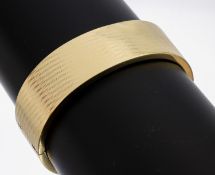 14 kt Gold Armreif, GG 585/000 gefüllt, streifenguill.,