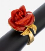 18 kt Gold Korallen-Ring, GG 750/000, part.mattiert,