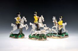 3 Porzellanfiguren nach Frankenthaler Vorbild 'Gelbe