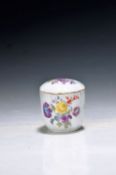 Kleine Deckeldose, Meissen, 18. Jh., Porzellan,