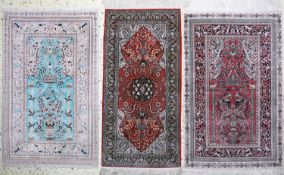 3 lot Hereke Seide fein, China, Ende 20.Jhd., reine