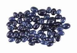 Lot lose Saphire, zus. ca. 43.98 ct, Cabochonsin versch.