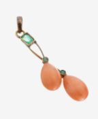 14 kt Gold Jugendstil Korallen-Smaragd- Anhänger, um 1900,