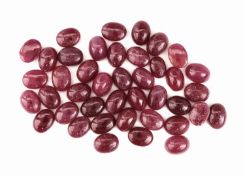 Lot lose Rubin-Cabochons, zus. ca. 70.53 ct, versch.