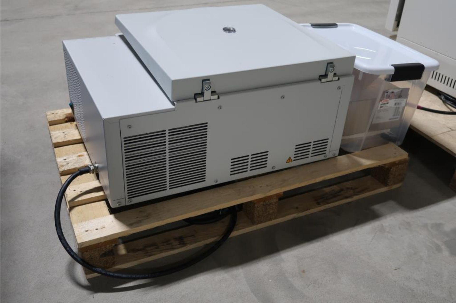 Eppendorf Refrigerated Centrifuge - Image 5 of 6