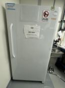 Frigidaire FFFH17F2QWB Freezer