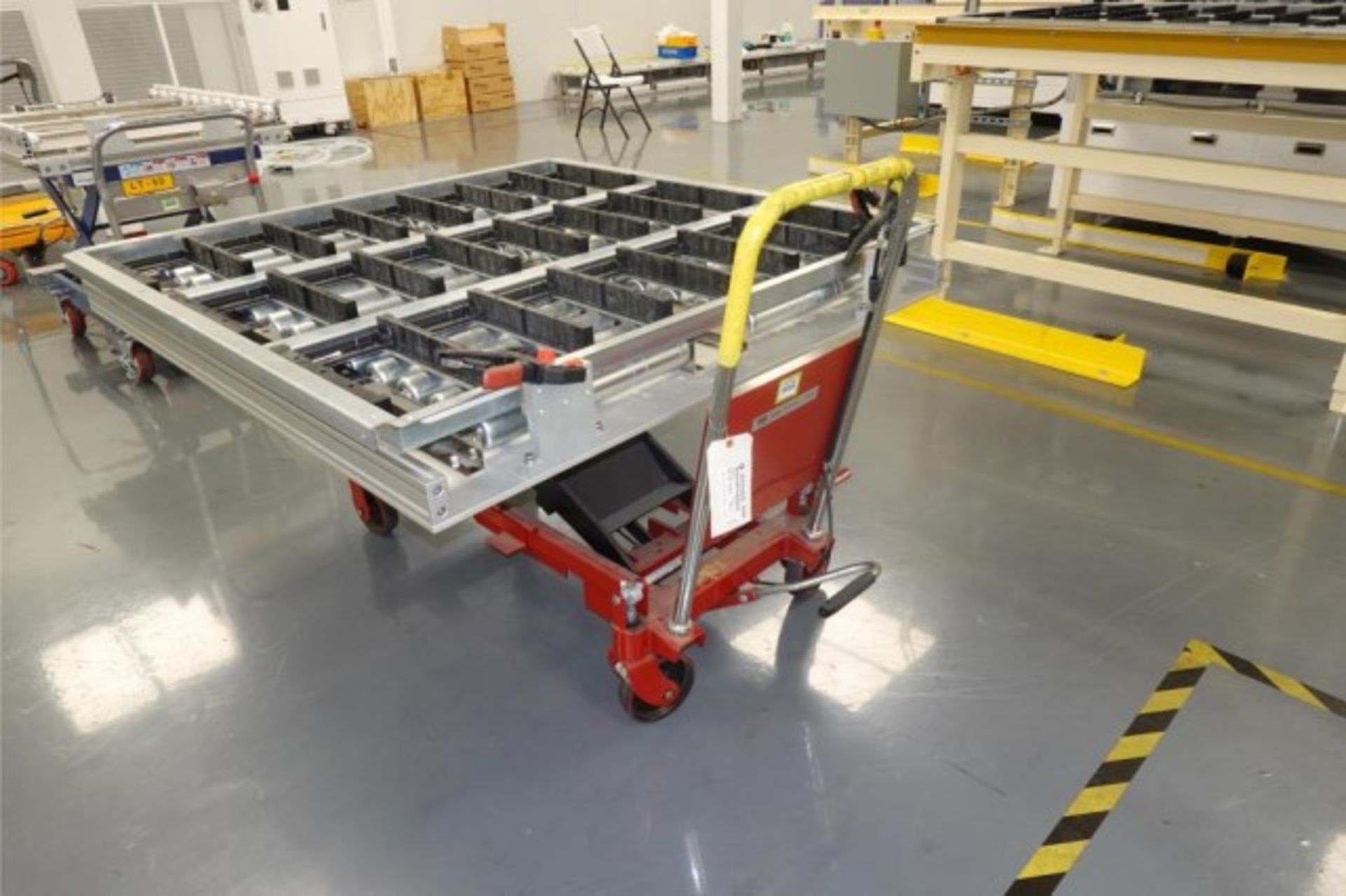 Uline Hydraulic Lift Table W- Roll Conveyor