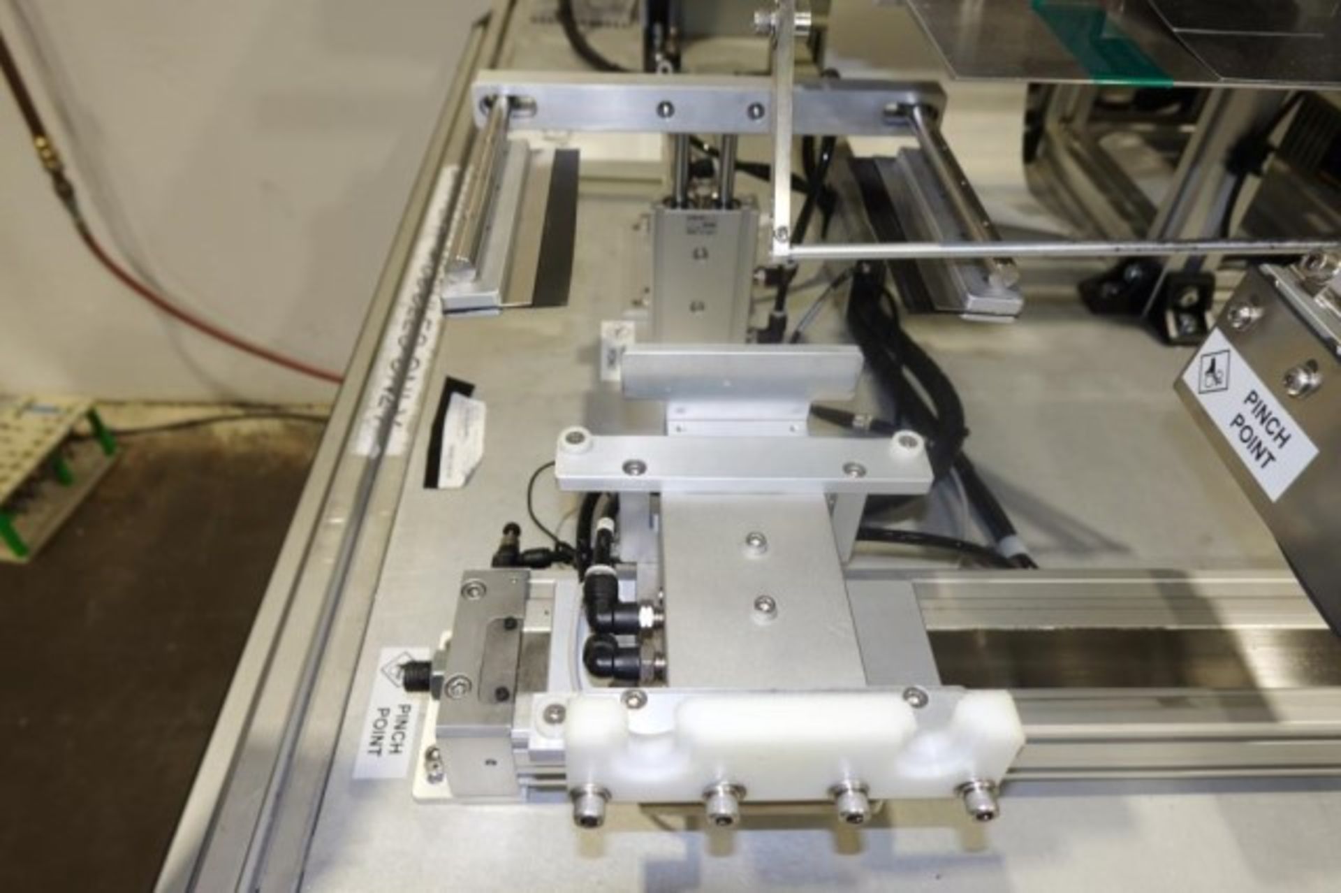 ID Tech. Mobile Pressure Sensitive Labeler - Image 7 of 16