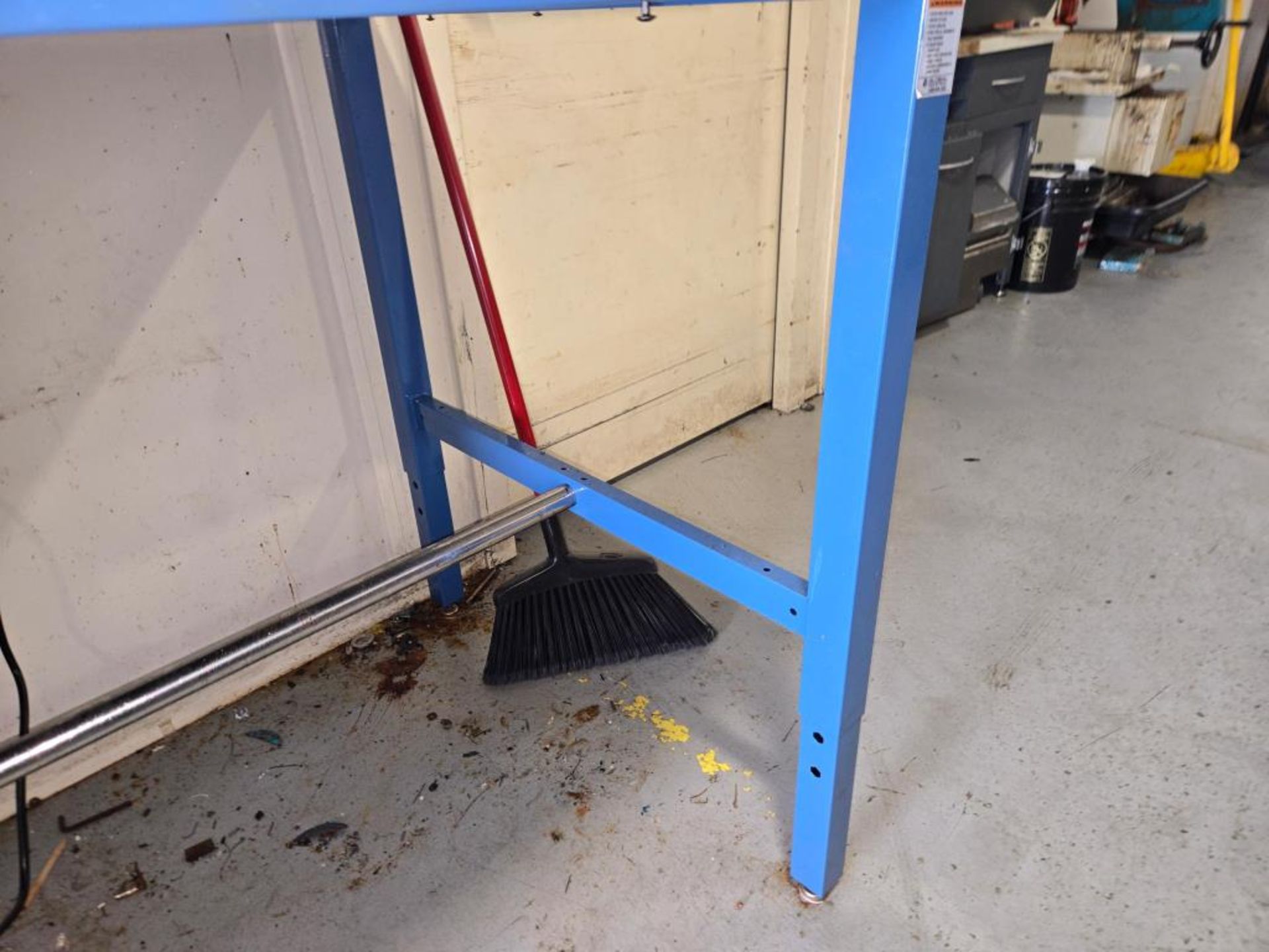 Global Lab Benches - Image 6 of 8