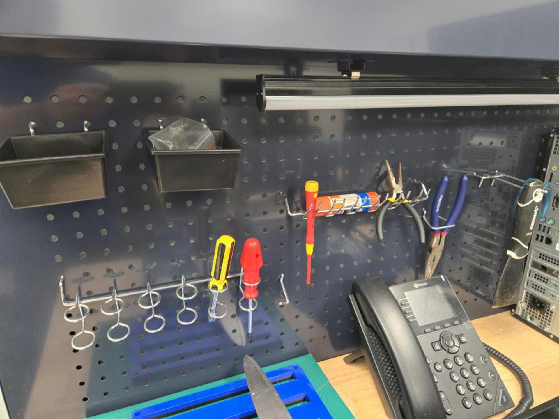 Kobalt Work Bench - Image 9 of 9