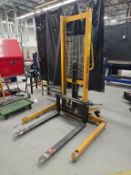 Max Stacker Manual Stacker