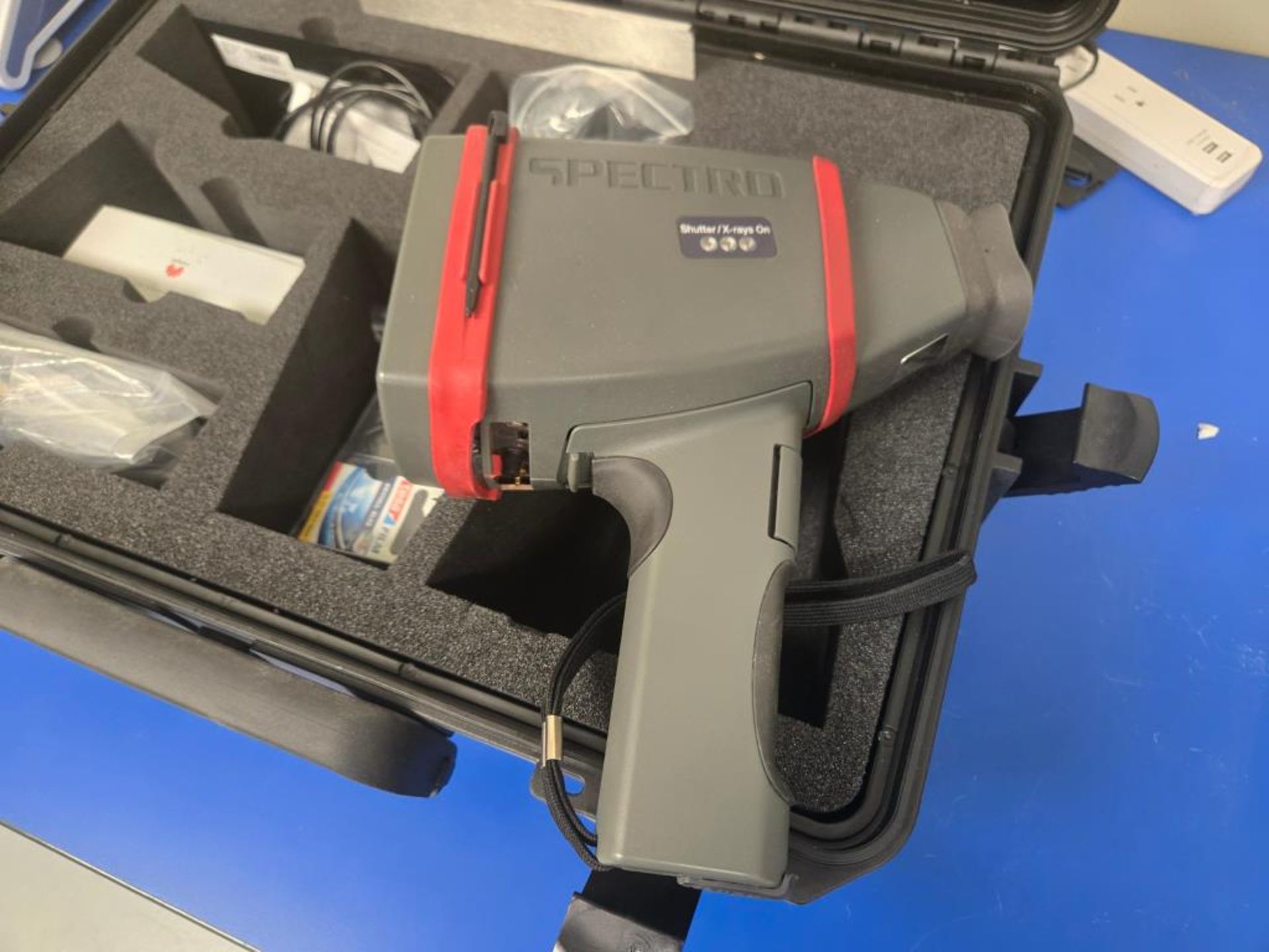 Spectro/Ametek xSort XHH03 Handheld XRF Spectrometer Kit. SN# 21010916 ...