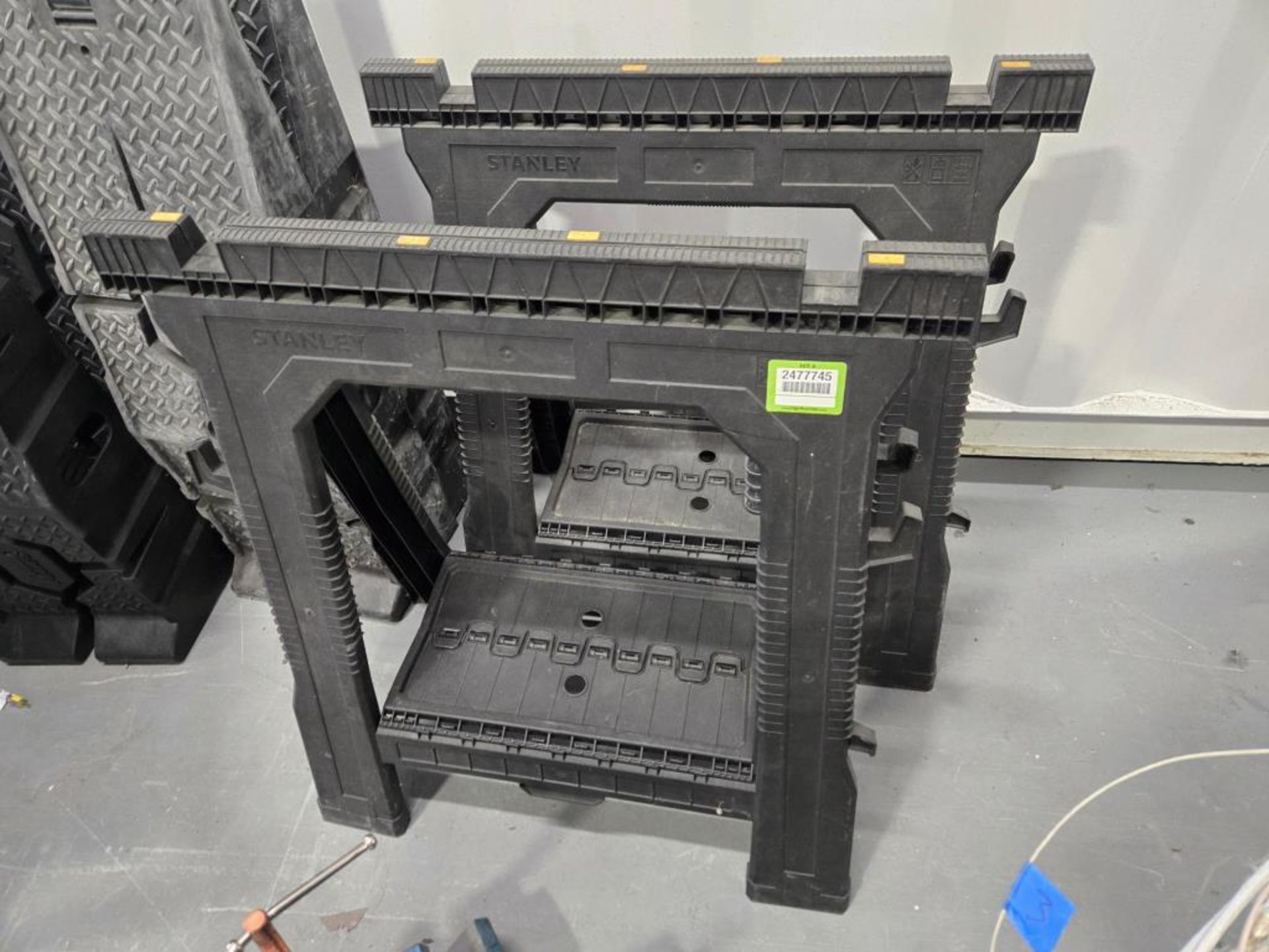 Support Equipment - Image 5 of 7