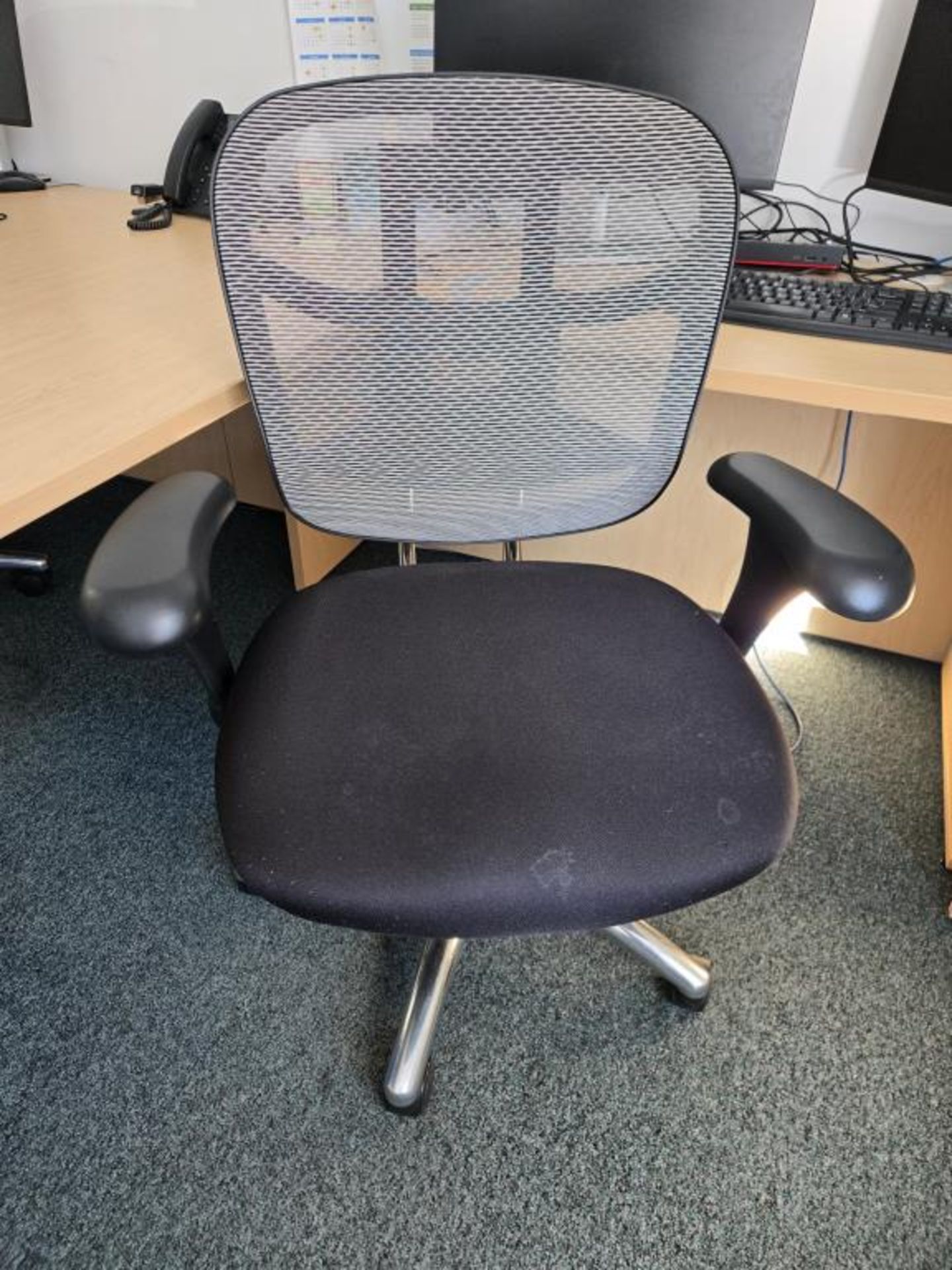 Office Furniture - Image 4 of 7