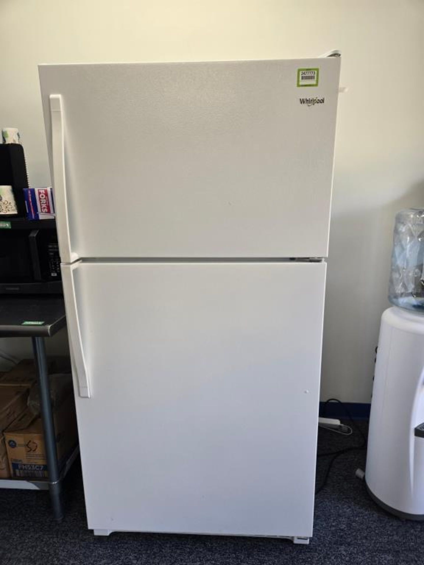 Kitchen Appliances - Image 2 of 20