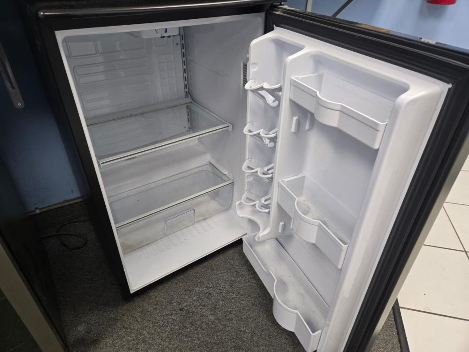Danby Refrigerators - Image 5 of 7