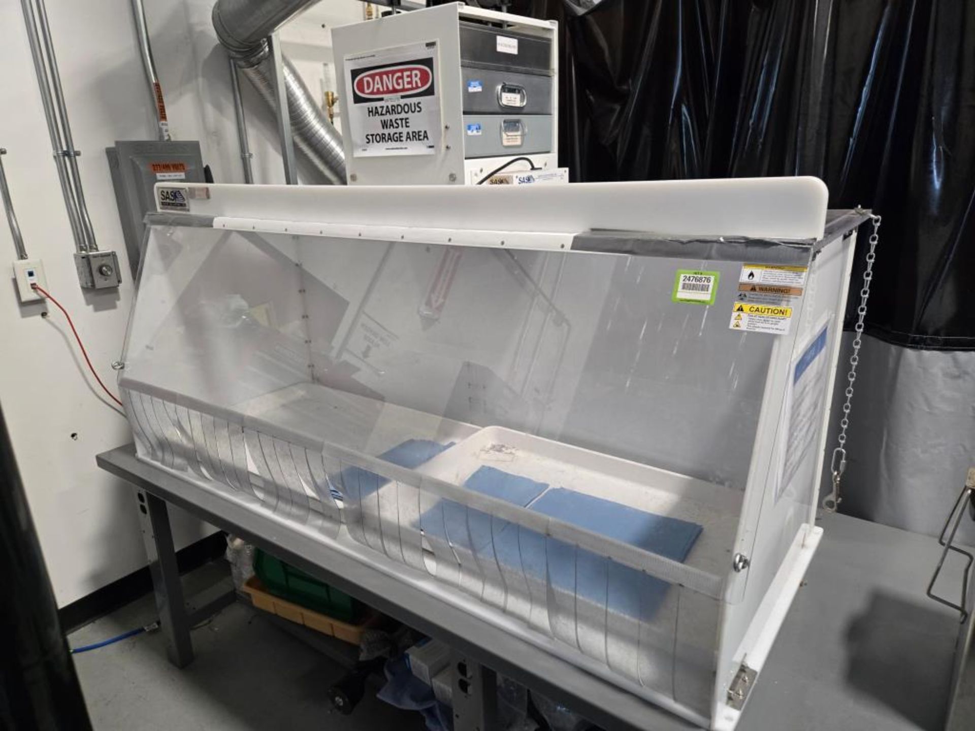 SAS SS-360-DSH Lab Enclosure (60