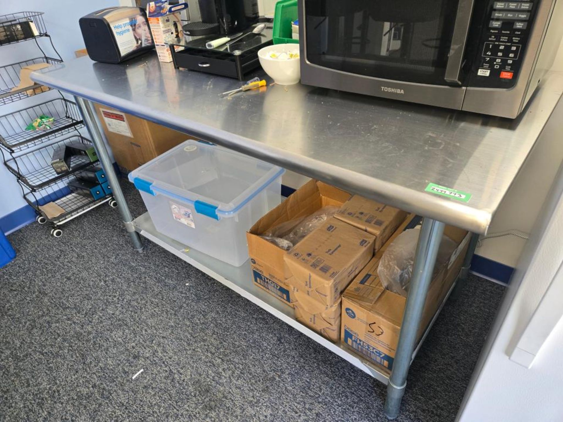 Kitchen Appliances - Image 10 of 20