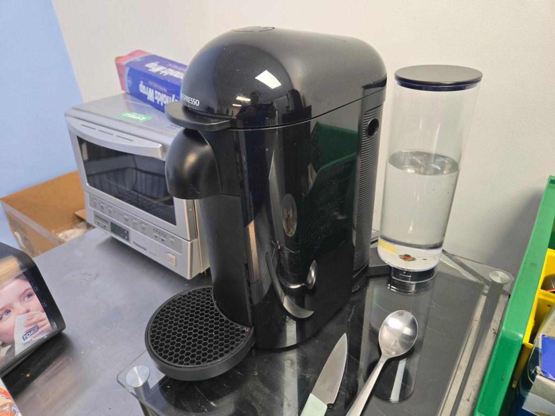 Kitchen Appliances - Image 14 of 20