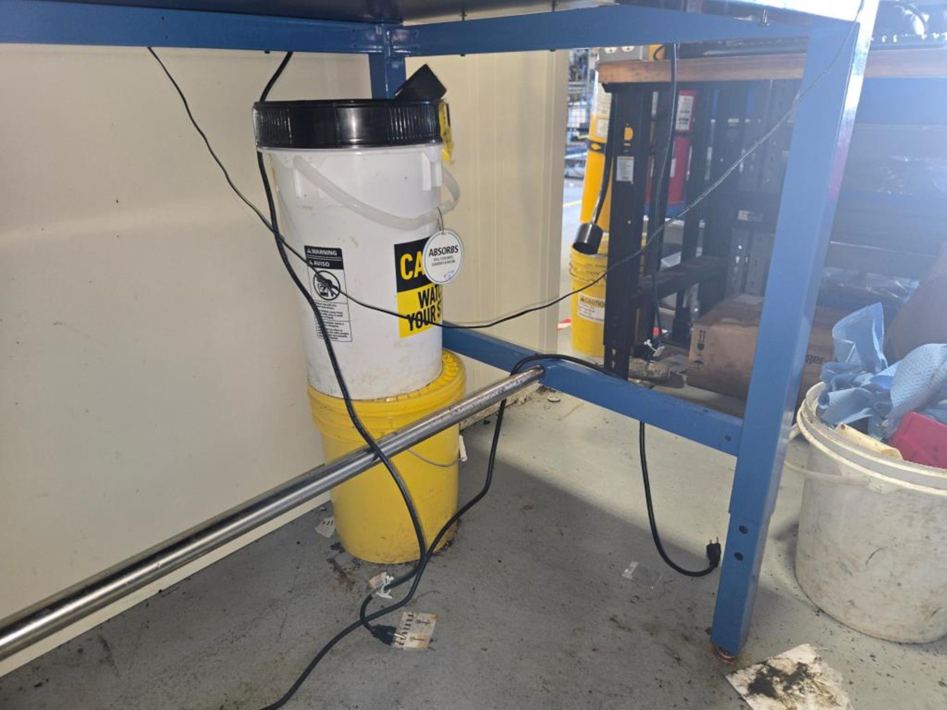 Global Lab Benches - Image 4 of 8