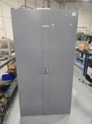 Global Cabinet w/ Contents