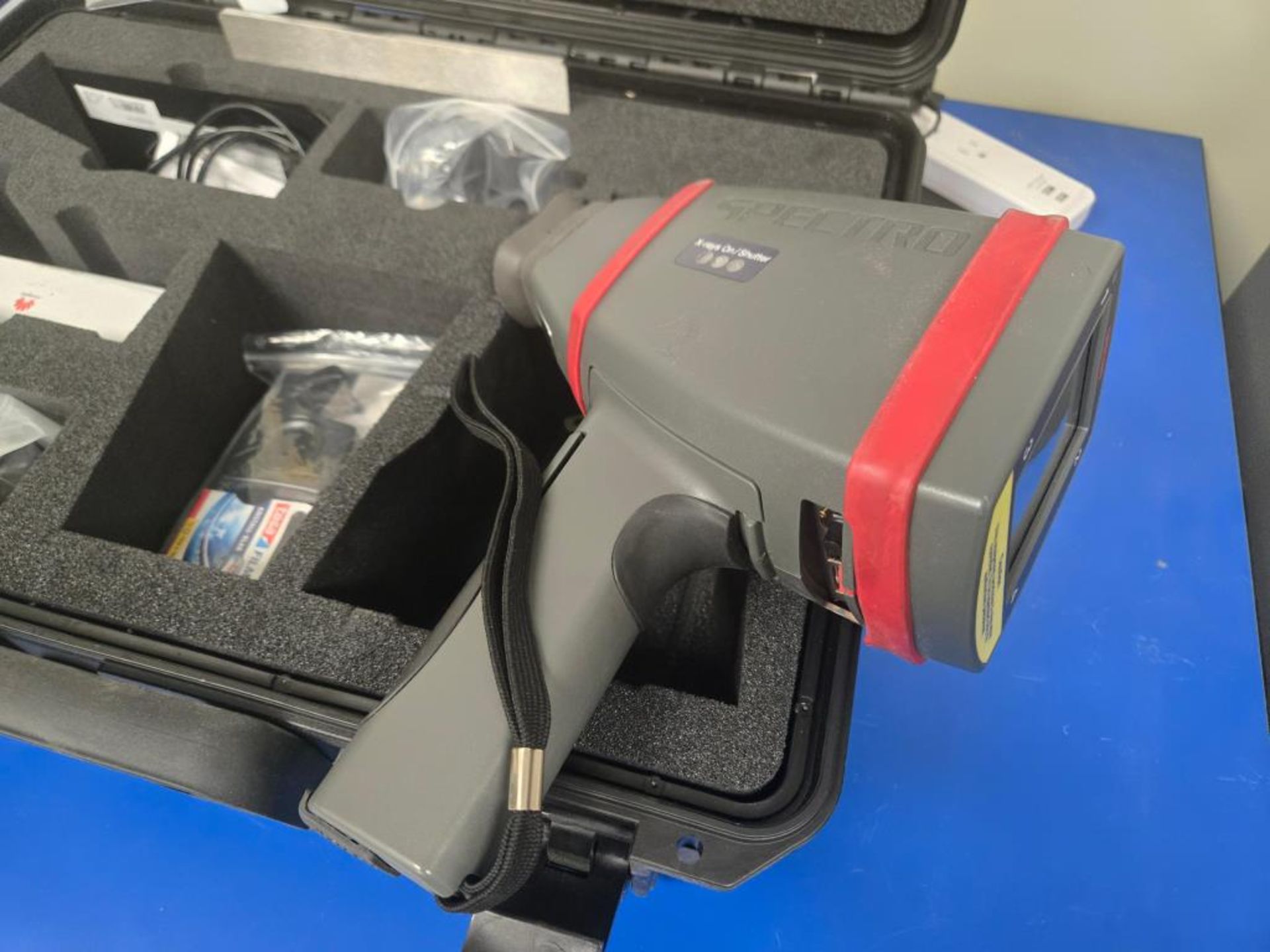 Spectro/Ametek xSort XHH03 Handheld XRF Spectrometer Kit. SN# 21010916 ...