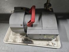 Pfeiffer Vacuum Pump