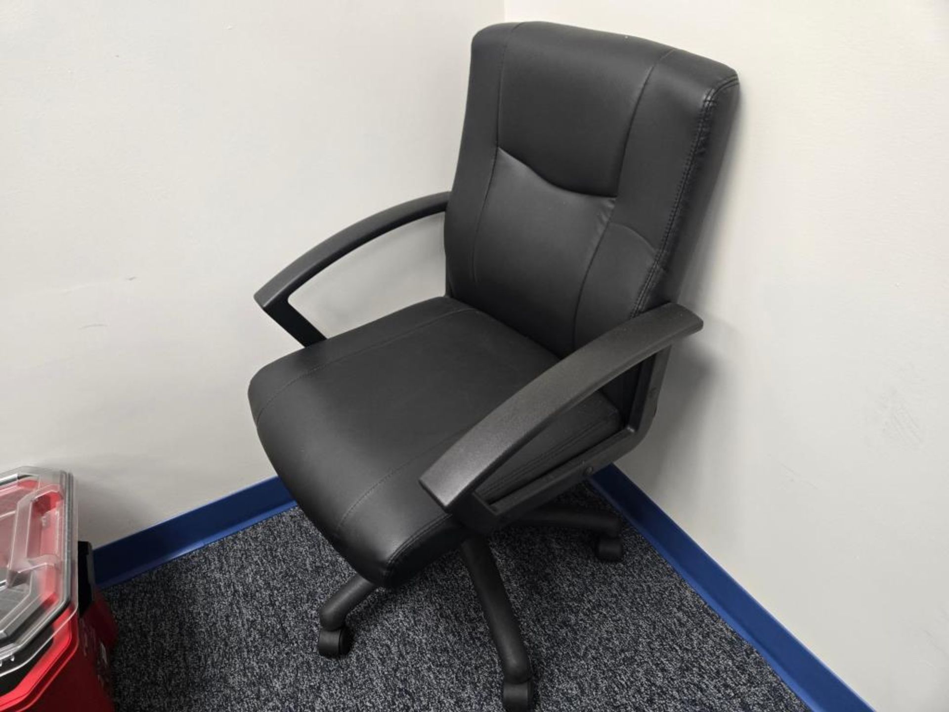 Office Furniture - Image 9 of 17