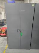 Global Cabinet w/ Contents