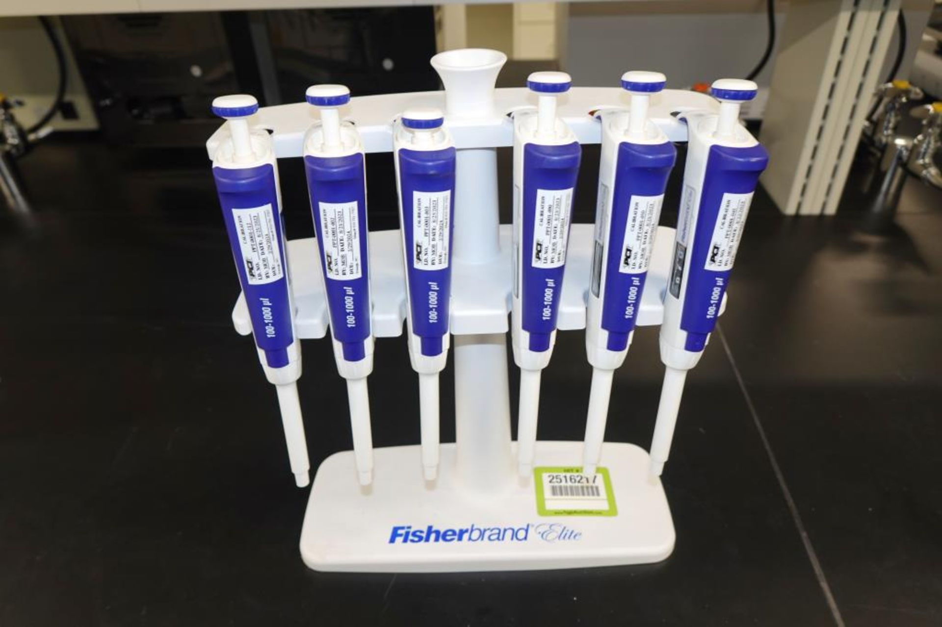 Fisherbrand Single Channel Pipettes - Image 5 of 5