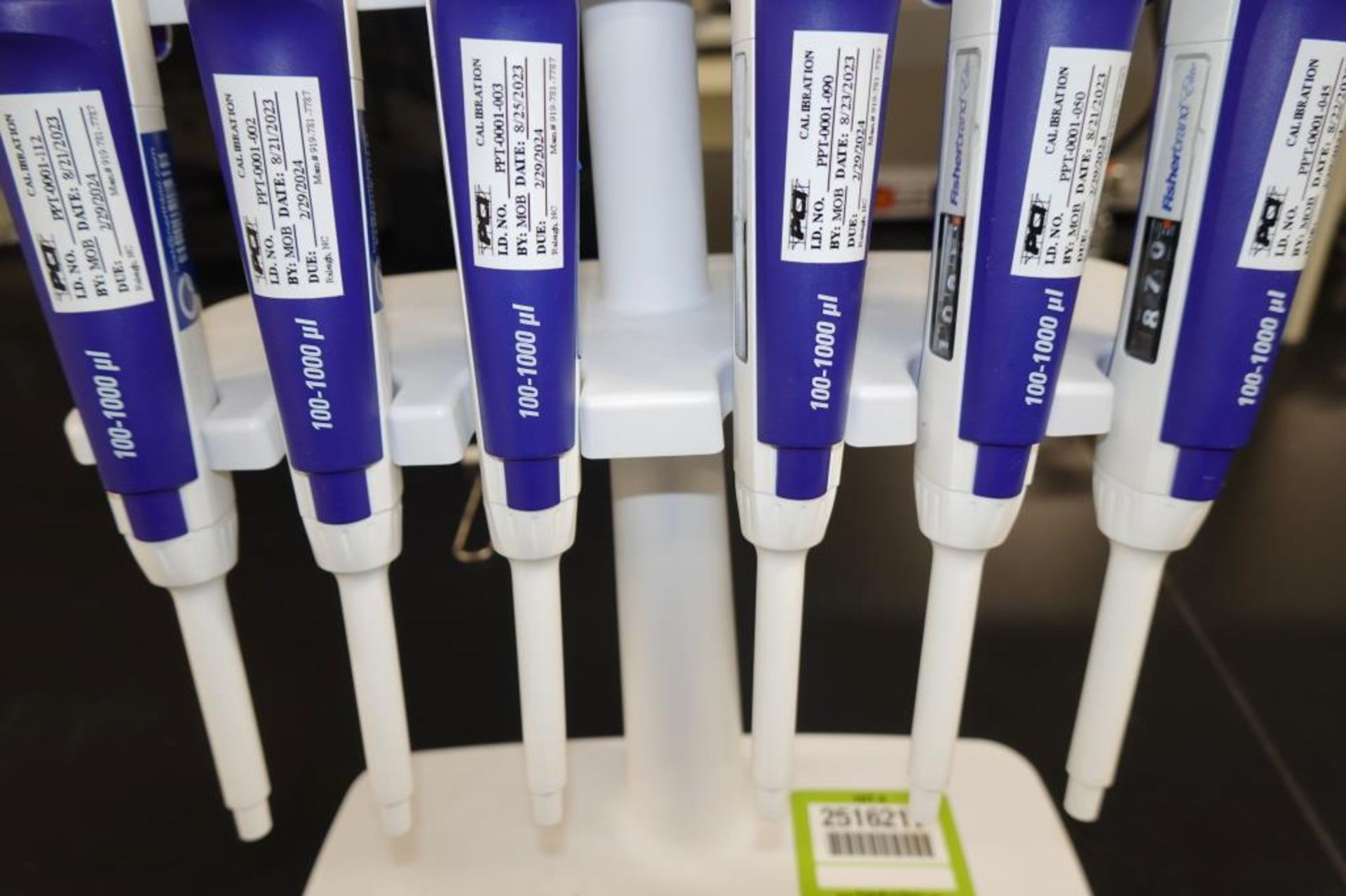 Fisherbrand Single Channel Pipettes - Image 4 of 5