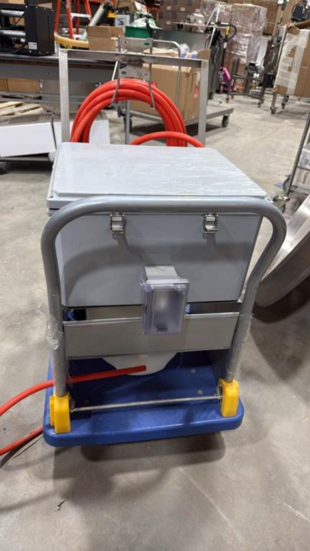 Portable Wash Down Sanitizing Sprayer - Image 2 of 8