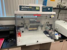 Air Clean 600 PCR Workstation