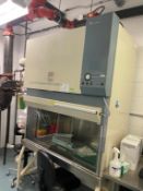 Nuaire Class II A2 Biosafety Cabinet