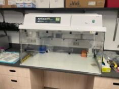 Air Clean 600 PCR Workstation