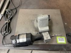 Dumore1/10 HP Hand Grinder