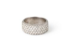 PAVÉ BRILLANT BAND RING
