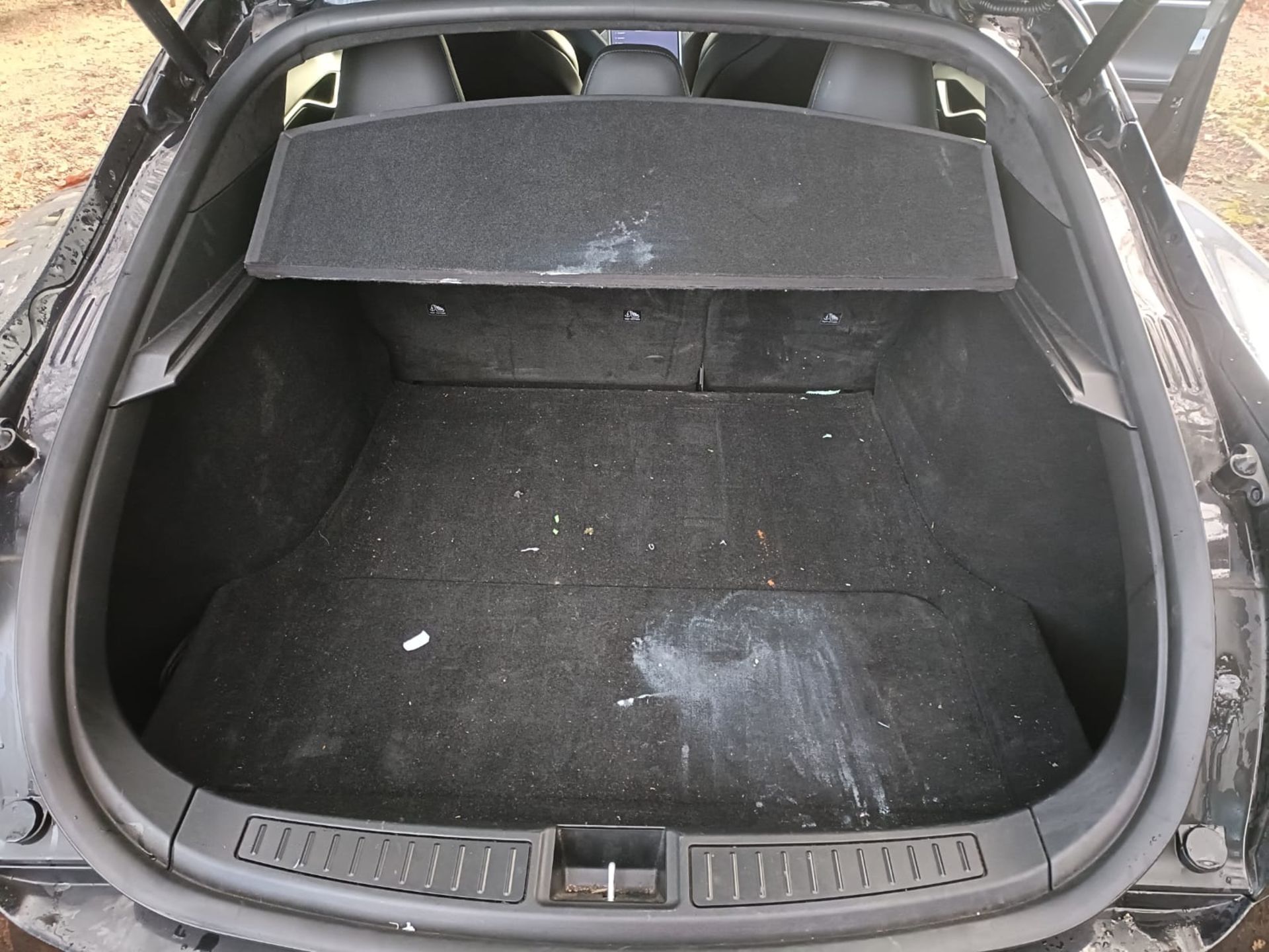 TESLA MODEL S 75 5dr Hatchback, 84,665mi (2017) - Image 16 of 16