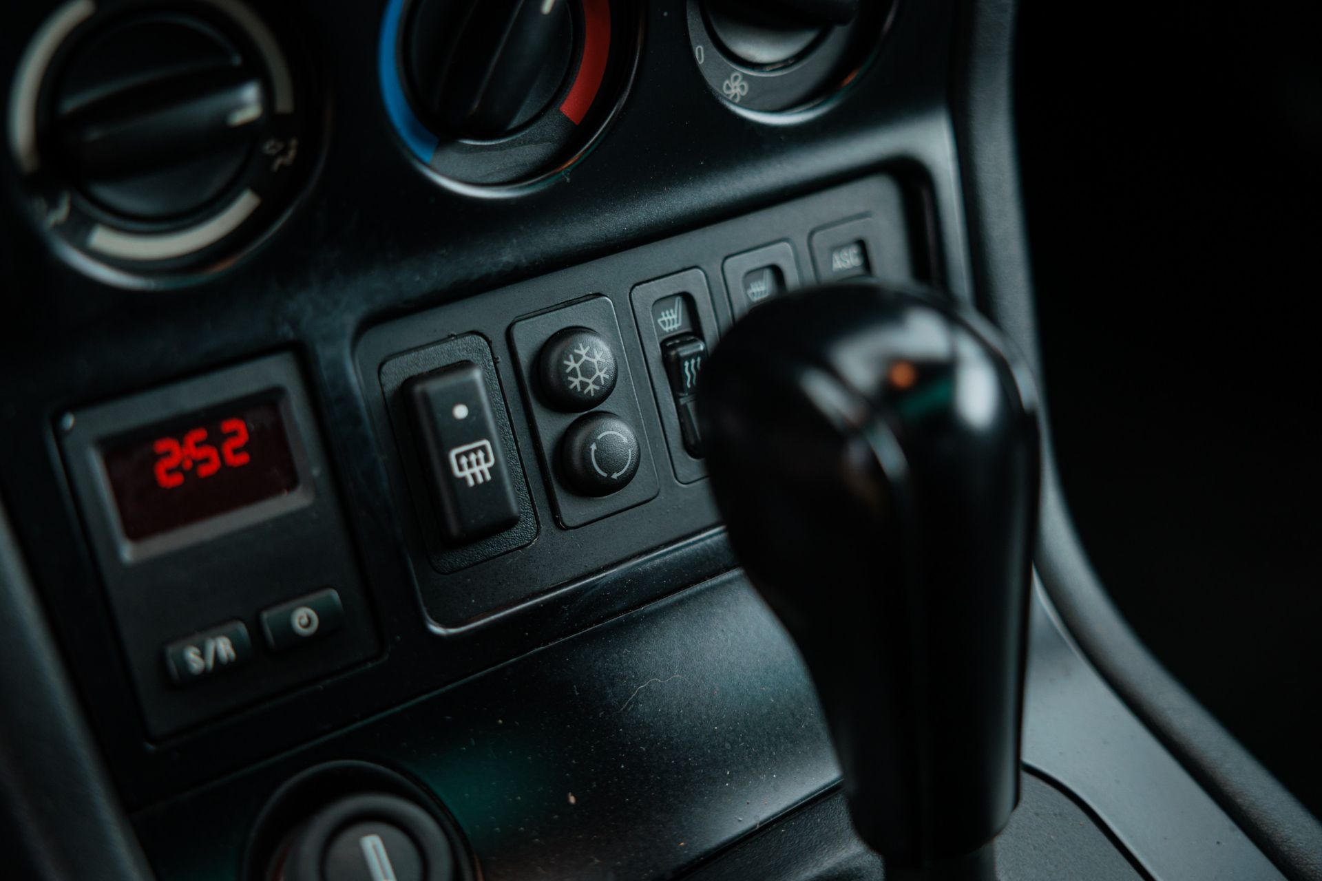 1999 BMW Z3 2.8 Coupé Offered without reserve - Image 45 of 91