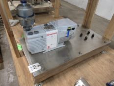 Edward RV8 Vacuum Pump