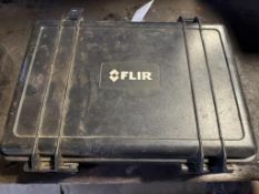 FLIR HANDHELD THERMAL IMAGING CAMERA KIT