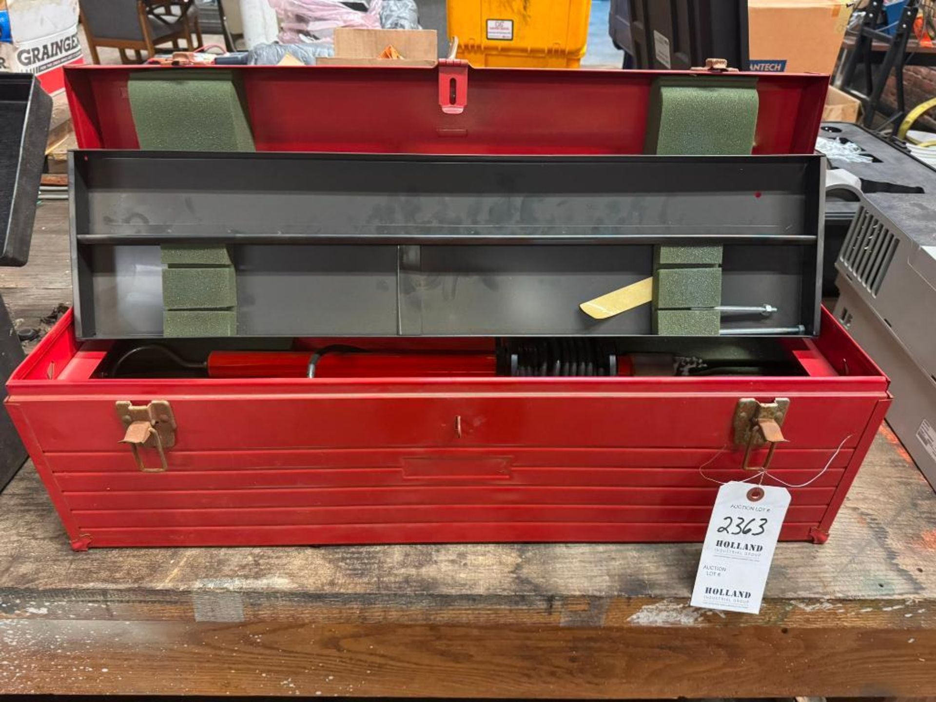 CHANCE PHASING TESTER 1 & 16 KV MODEL CAT NO. T403-0786 - Simple ...