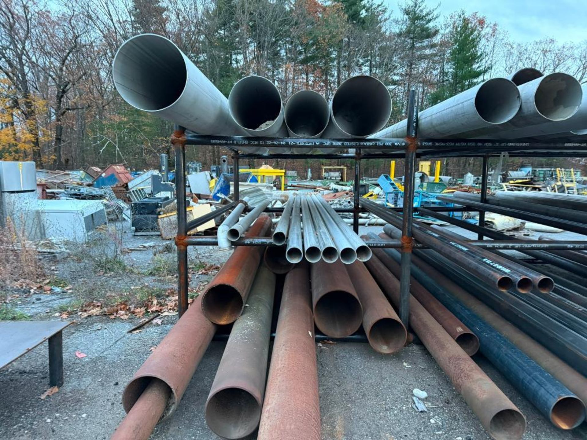 Pipeing Rack LOT OF PIPING ON RACK (CONTENTS ONLY) - Simple Rigging/Loading Fee: $500