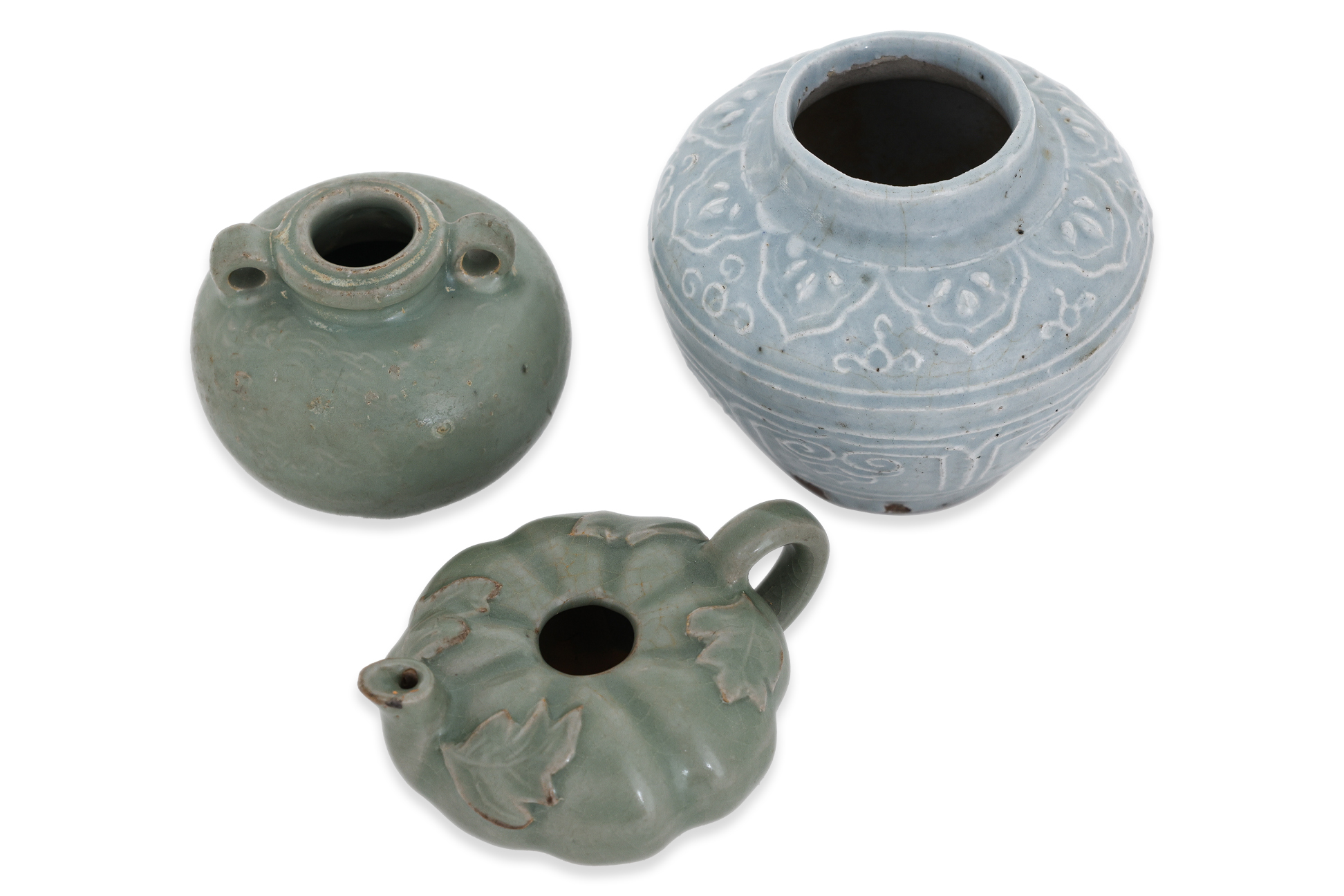 A CELADON JARLET, A SMALL TEAPOT AND PALE BLUE JAR - Image 2 of 4