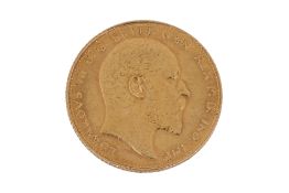 A 1907 BRITISH GOLD SOVEREIGN