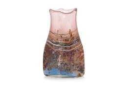 PETER GOSS (AUSTRALIAN, B. 1943-) - ART GLASS VASE