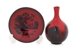 A SMALL ROYAL DOULTON FLAMBE DISH AND BOTTLE VASE