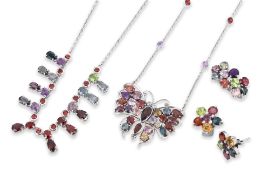 A GROUP OF SEMI-PRECIOUS STONE SET JEWELLERY