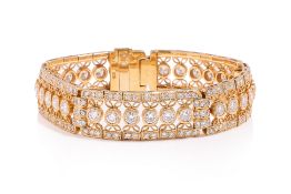 A DIAMOND 'MILLEGRAIN' BRACELET